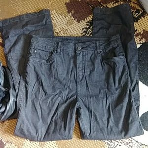 SKINEEZ JEANS  NWOT Women's 16